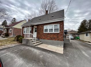 10 Bowman Ave #A, Barrie, ON L4M1V2