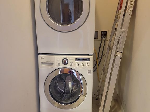 3rd image of 149-06 Northern Blvd Floor 5