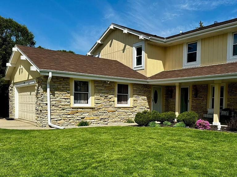 16640 Dane Ct W — Photo 1