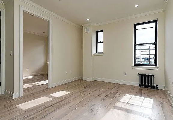 2nd image of 946 Bushwick Ave #405