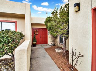 7836 Pioneer Trl NE, Albuquerque, NM 87109