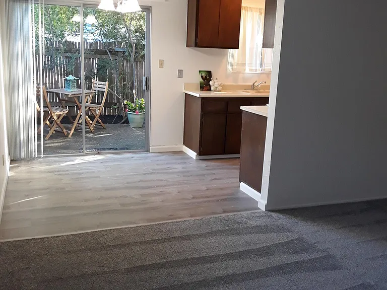 1530 Valle Vista Ave — Photo 1