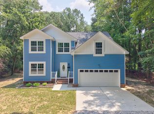 121 Parkway Dr, Newport News, VA 23606