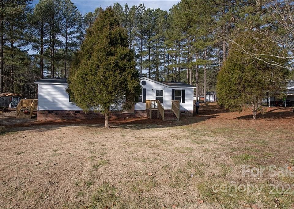 1st image of 126 Desiree Dr
