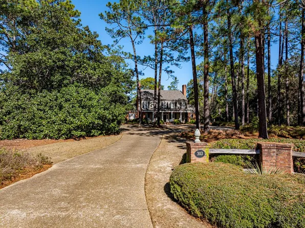 303 26th St W, Tifton, GA 31794