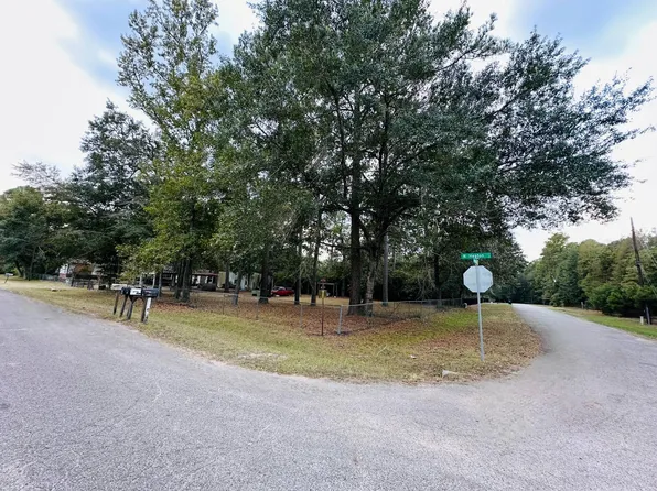 17503 Heaton Ct, Magnolia, TX 77355