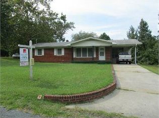 112 Maple St, Rockingham, NC 28379