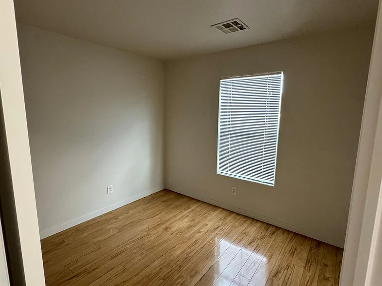 7132 Indian Head Ave — Photo 7