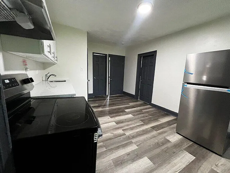 55 William St #1 — Photo 4