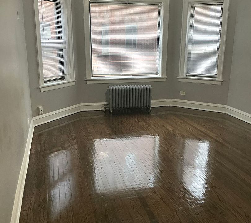 1st image of 7646 S Ingleside Ave #7658-1B