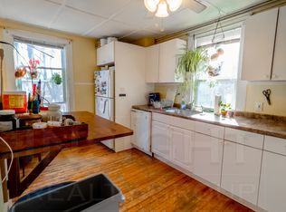 105 Carolina Ave #B, Jamaica Plain, MA 02130
