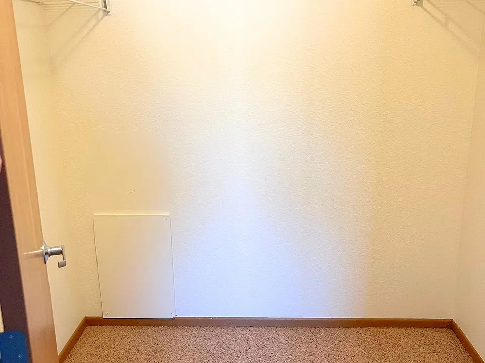 Walk-In Closet - Primary Suite