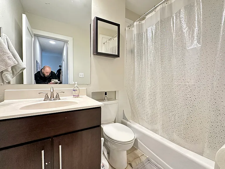839 Parker St #1R — Photo 20