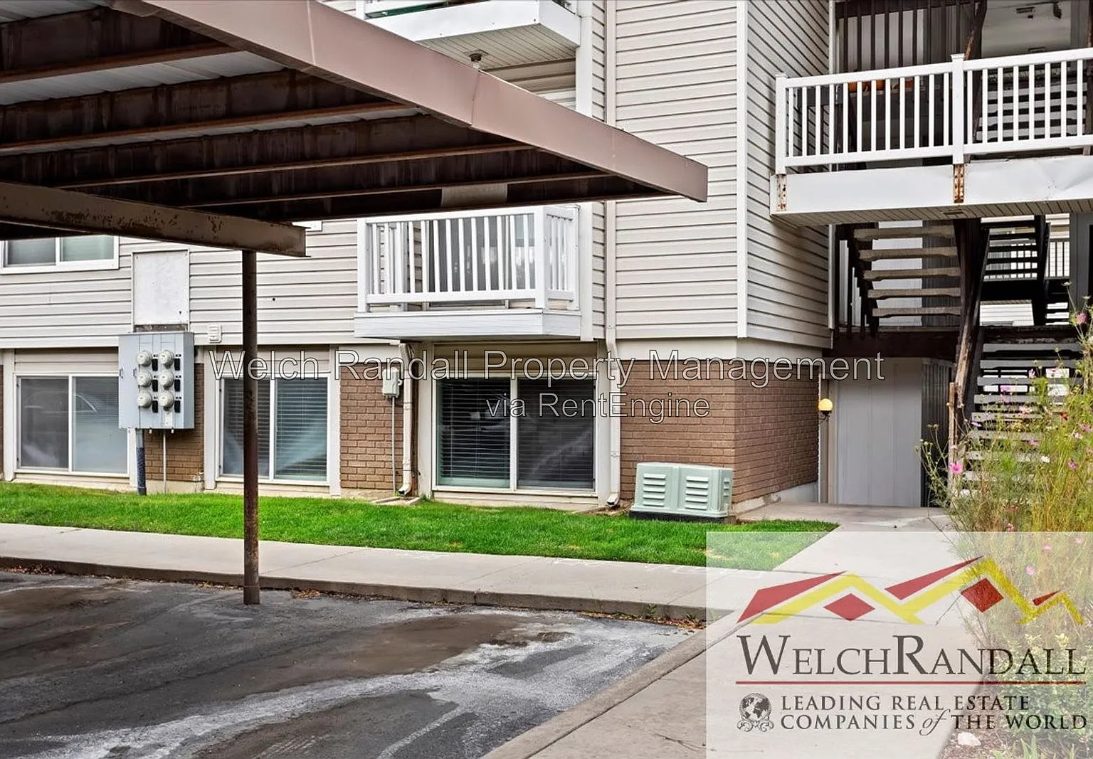 2 bed, 1.0 bath, 819 sqft, $1,065 — Photo 1