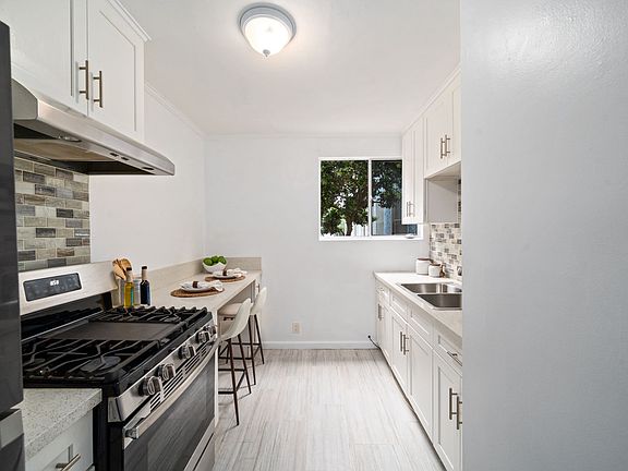 4th image of 617 Cedar Ave APT 11