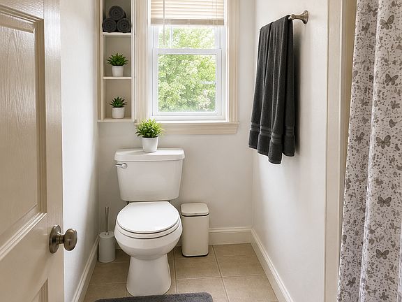 5th image of 165 Shawmut Ave #2