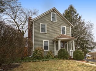 48 Mountain Ave, Mendham, NJ 07945