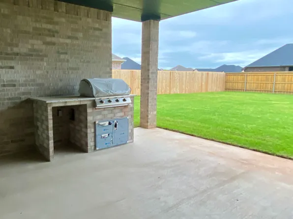4302 Shady Grove Ln, Wichita Falls, TX 76308
