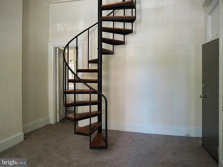 3318 Arch St #2 — Photo 17