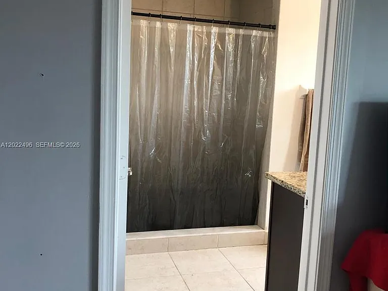 115 NW 36th Ave — Photo 12