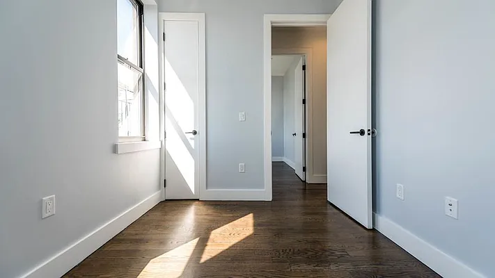 Rented by Nooklyn NYC LLC | media 29