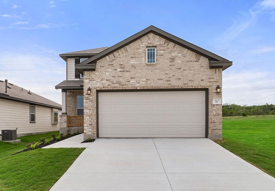222 Ashley Loop - Roosevelt C - Exterior Front