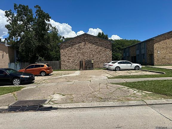 2nd image of 1635 Jade Ave #20