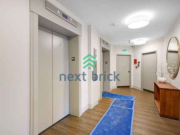 3rd image of 1300 University St APT 4C