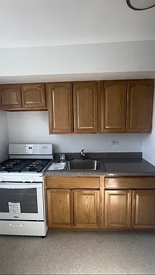 Rented by BRICK & GALO REALTY CORP | media 1