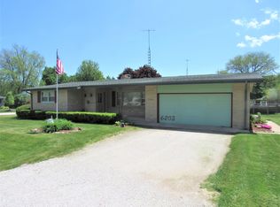 6203 63rd St, Kenosha, WI 53142