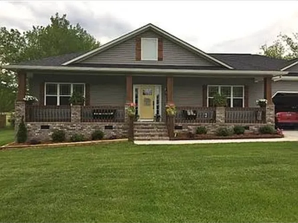 2265 Oak Dr, Boaz, AL 35956