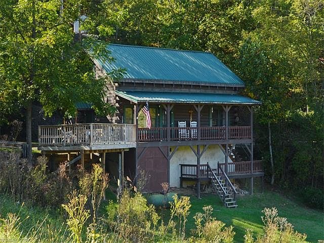 1st image of 20 Creeds Cove Ln