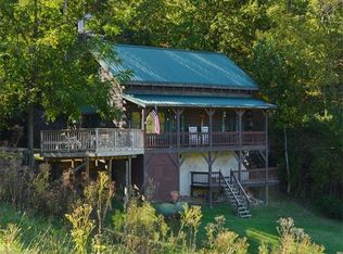 20 Creeds Cove Ln, Waynesville, NC 28785