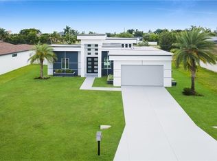 1425 SW 24th St, Cape Coral, FL 33991