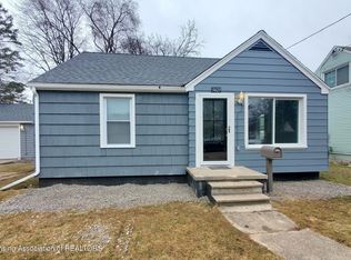 3423 Bergman Ave, Lansing, MI 48910