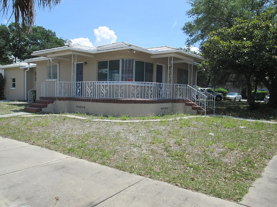 707 N Oregon Ave