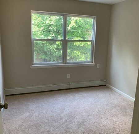 5th image of 267 Park Ave APT 6F