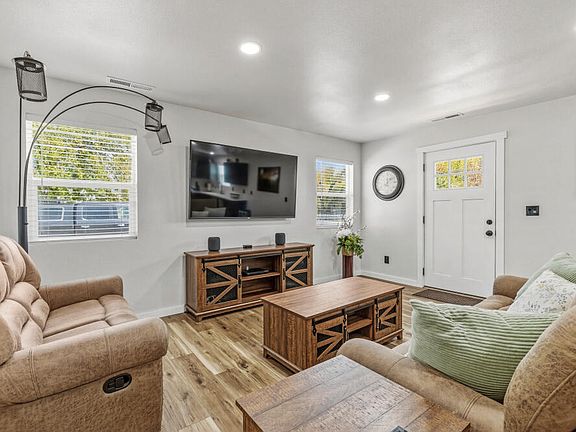 5th image of 5756 Leland Dr