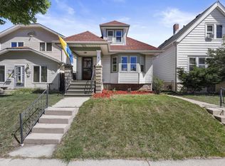 3412 S 8th St, Milwaukee, WI 53215