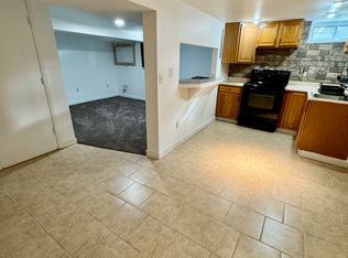 827 Meadow Rd, Severn, MD 21144
