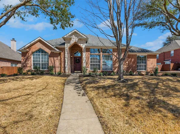 2912 Saint Maria Dr, Mansfield, TX 76063