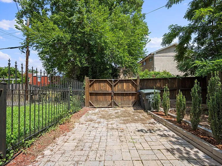 4230 Edson Pl NE — Photo 15
