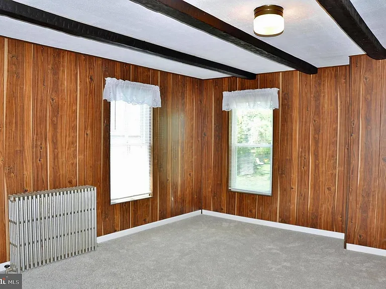 33 W Forrest Ave — Photo 46