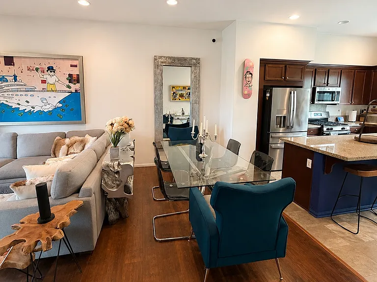 12430 Amesbury Cir — Photo 10