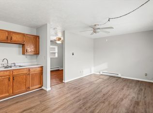 618 S. McClun St., Bloomington, IL 61701