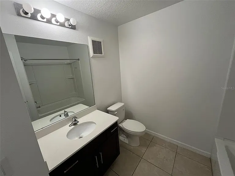295 Flower Ln #F — Photo 13