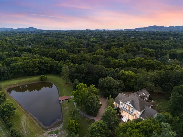 1115 Wilson Pike, Brentwood, TN 37027