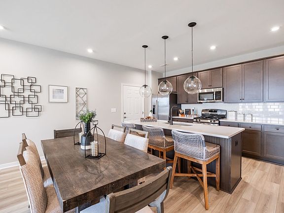 06 HHHunt Homes Lincoln Nook and Kitchen