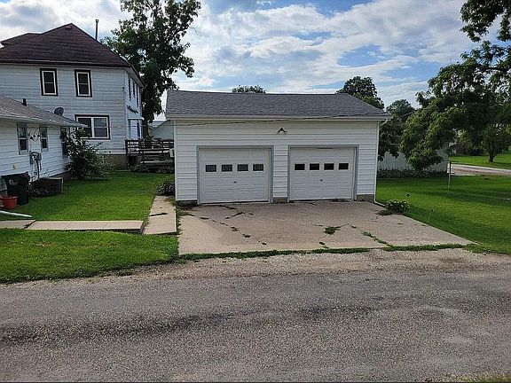 2nd image of 221 E Williams St