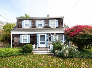 107 Meetinghouse Ln, Amagansett, NY 11930